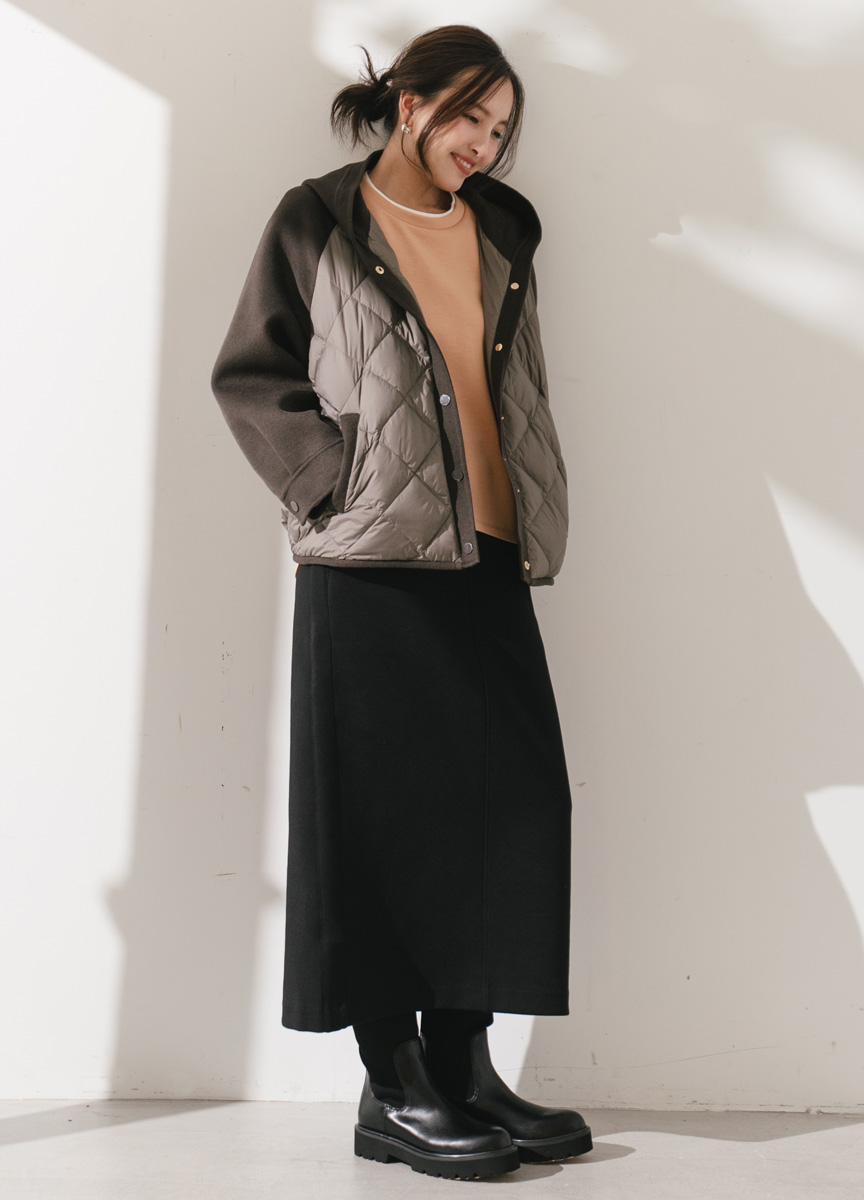 菱格紋拼接羽絨大衣      